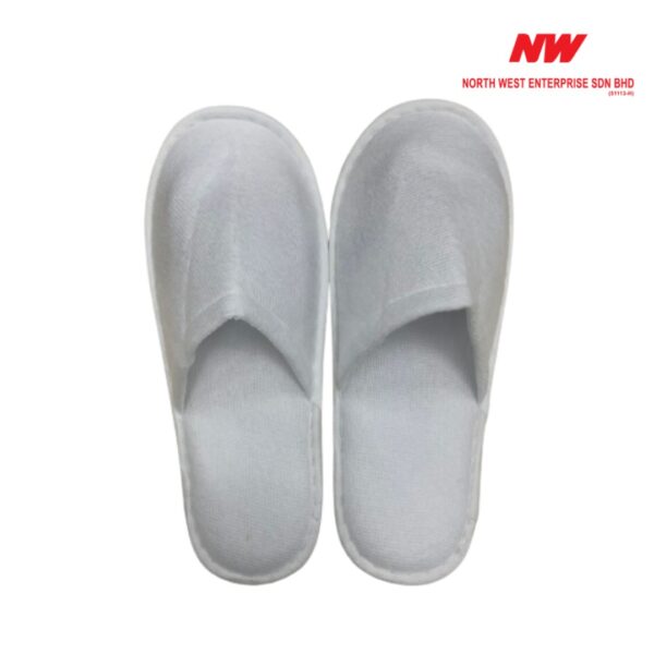 Nap Cloth Slipper – Closed Toe (200pairs)